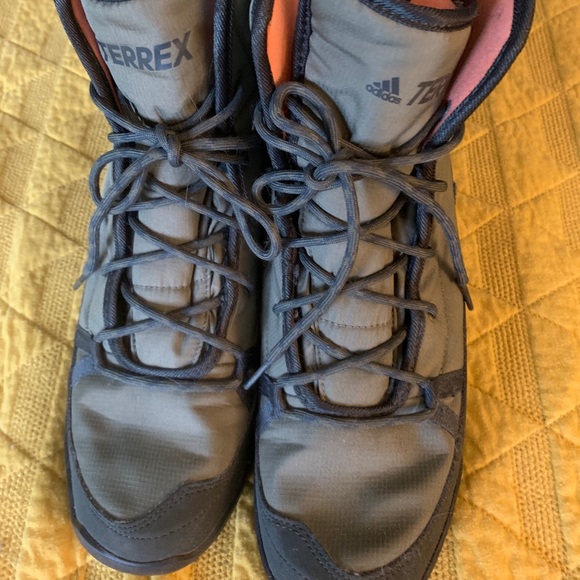 Adidas Terrex Boots - Picture 2 of 6